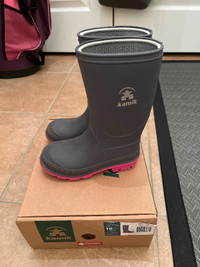 Kamik rain boots - toddler size 10