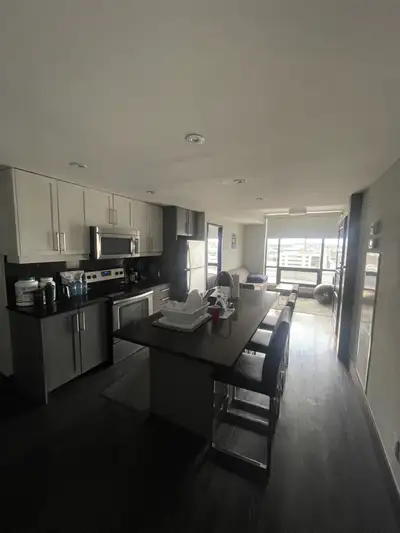 SPRING/SUMMER SUBLET - APRIL TO AUGUST! 3 Bedroom / 2 Bathroom Sublet at ICON Apartments – Waterloo...