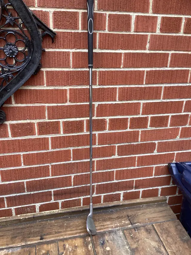 Golf Dunlop Pitching wedge in Golf in City of Toronto - Image 3