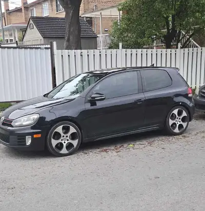 2011 Volkswagen Golf GTI Rare 2 door. Stock.Turbocharged. Black finish. 305,000 kilometers Manual 6...