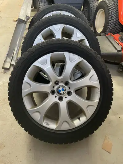 4 X 255/50 R19 winter tires with rims DOT 5M7F PF H Hankook Taken off a BMW X5