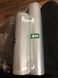 Vacuum sealer rolls bags 11 “or 9” to freeze food