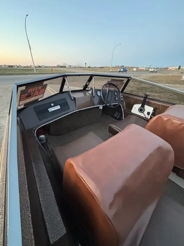 16’ Glascon Ski Boat w/ 140hp in Powerboats & Motorboats in Meadow Lake - Image 7