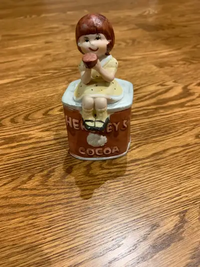 Vintage Hershey ornament, View more