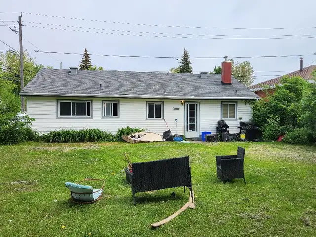 Are you in need of selling your damaged or outdated property?