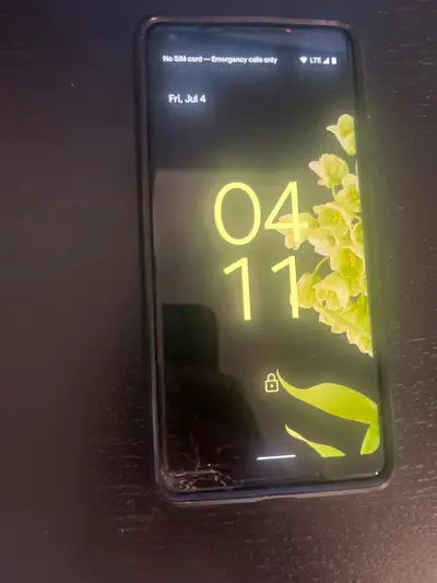 Téléphone Google Pixel 2 XL. Tout fonctionne bien sauf: Transmission de données USB (charge fonction...
