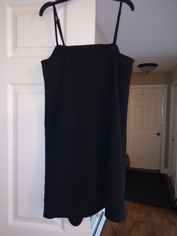Black A-line H&M XS dress - pu in Porters Lake in Women's - Dresses & Skirts in Dartmouth - Image 2
