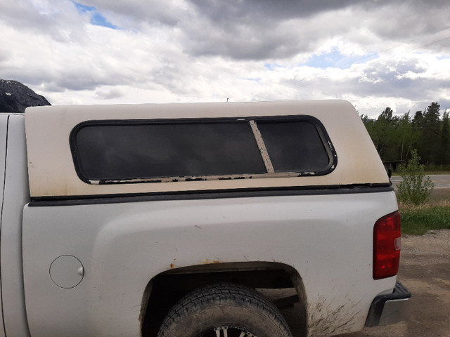 2000 to 2007 GMC/CHEV TRUCK CANOPY in Other Parts & Accessories in Whitehorse