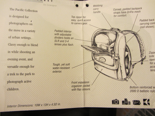 Lowepro Backpack in Cameras & Camcorders in Calgary - Image 2