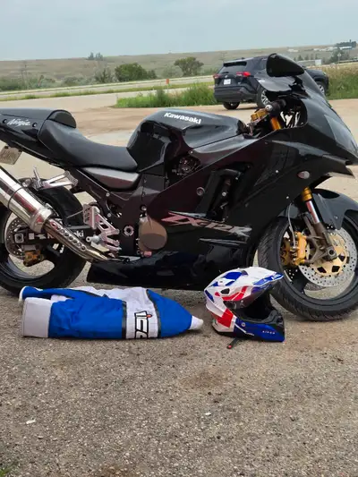 kawasaki zx12 in Motorcycles in Canada | Kijiji Marketplaces