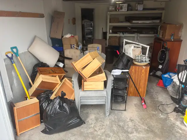  Junk Removal Services 