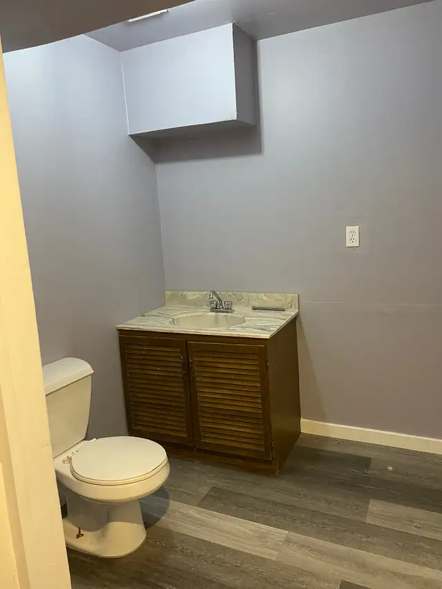 Room For Rent in Room Rentals & Roommates in Peterborough - Image 8