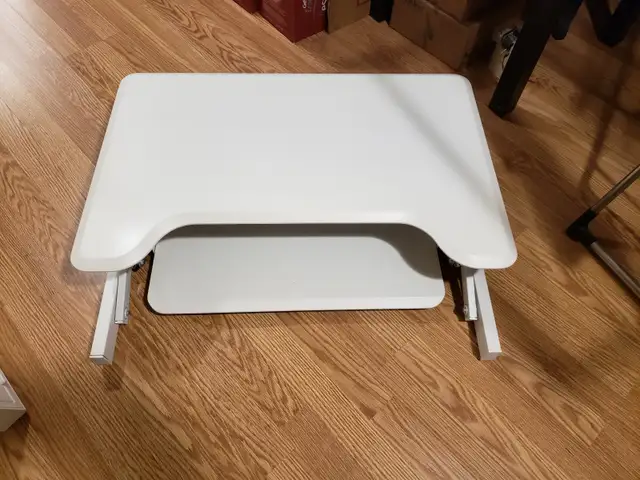 VariDesk 30" Standing Desk Converter - Infinite Height Settings