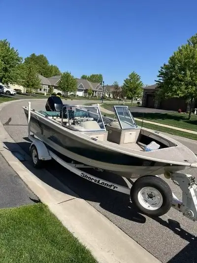 The boat, 2 motors and trailer are all 1998. All accessories and gauges work. Comes with Humminbird...