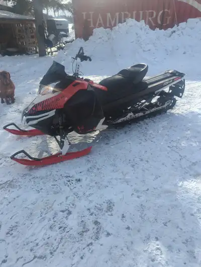 2015 skidoo summit Great shape, no issues everything works. 6000$