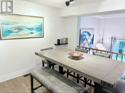 Dining Room Table, 4 Chairs and Bench! GREAT CONDITION!, View more