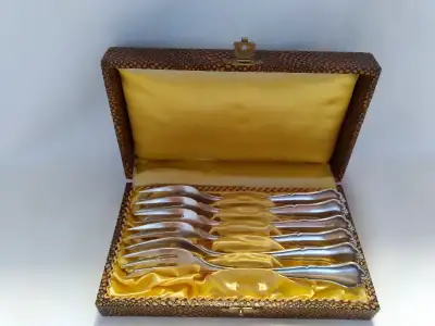 Hanseat 90 silverware deals