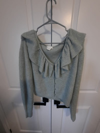 Like-New H&M Sweater - Size Medium, Now Only $19!