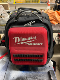Milwaukee parkout bag 