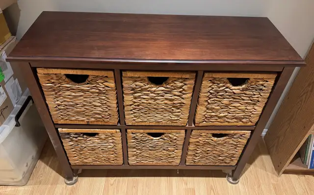 Storage cabinet548862473693440001