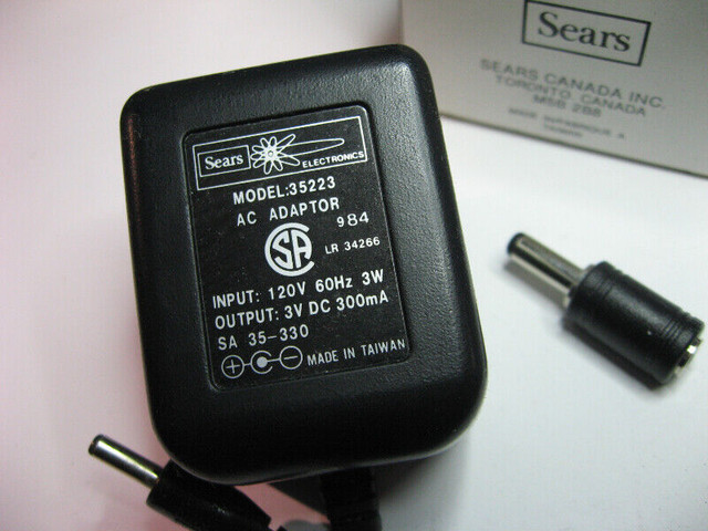 AC Adapter Wall Sears 35223 3V DC 300ma Out New dans Appareils électroniques  à Ouest de l’Île - Image 3