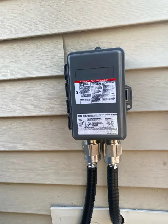 Electrician 65561287648002122