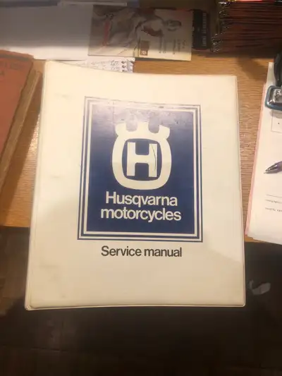 Mint Husqvarna binder service manual— no contents— try find another —!! 10.00. Mike @ 780-812-1306 C...