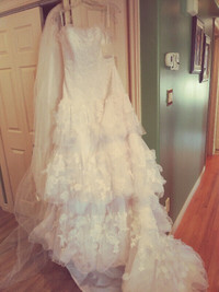 Robe de mariée neuve--New Wedding dress
