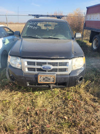 2007 Ford escape PARTS CAR