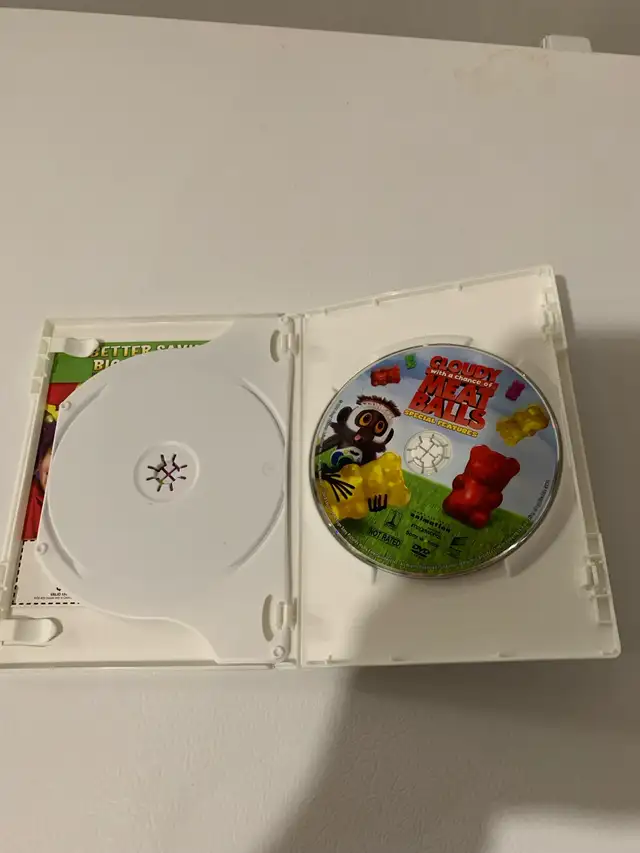 Cloudy with a chance of Meatballs - DVD in CDs, DVDs & Blu-ray in Ottawa - Image 5