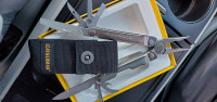 BOND Leatherman Multitool for Hunting / Fishing with Case