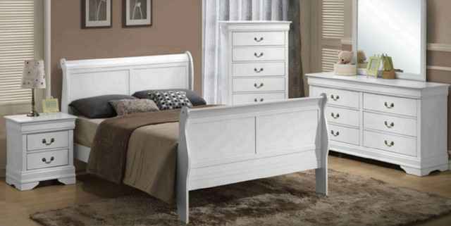 Bedroom Set in Beds & Mattresses in City of Toronto