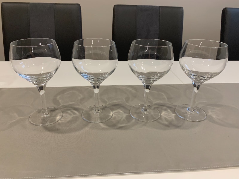 Crystal glasses, with Delivery included Kitchen & Dining Wares City