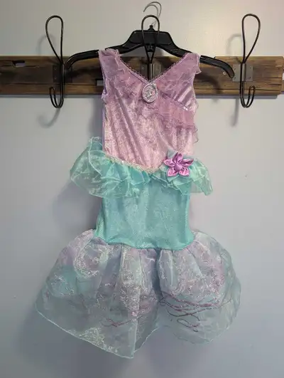 Amazing condition, My little mermaid Ariel costume dress. Size is 4T Pick up anytime in Memramcook o...