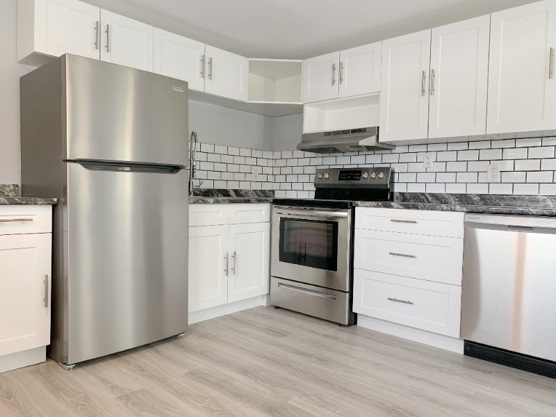 2 Bed 1 Bath available in Valleyview Long Term Rentals Kamloops