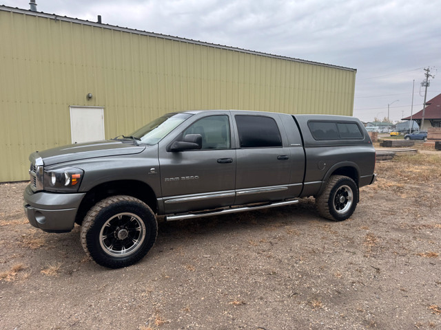 2006 3500 Dodge mega cab Laramie diesel in Cars & Trucks in Red Deer
