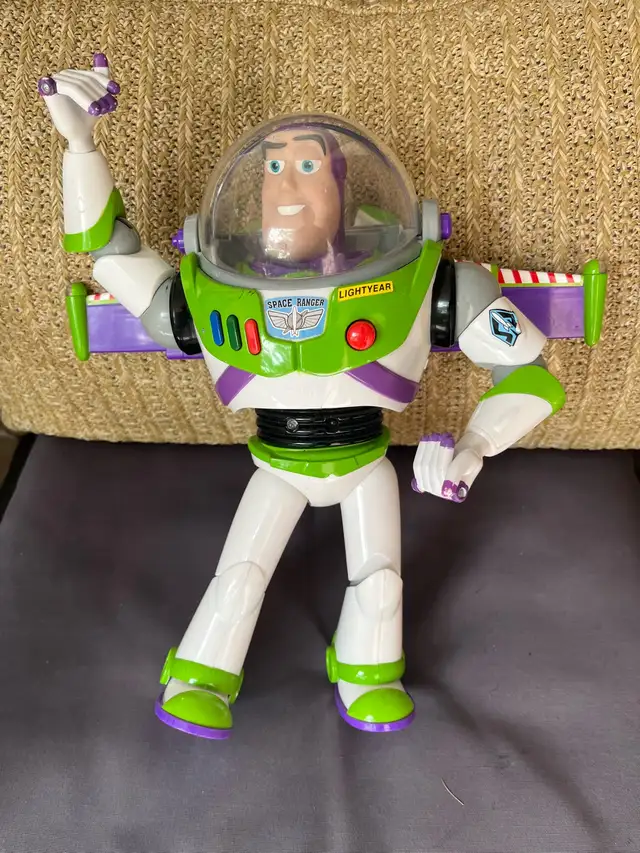 Disney Pixar Buzz Lightyear 