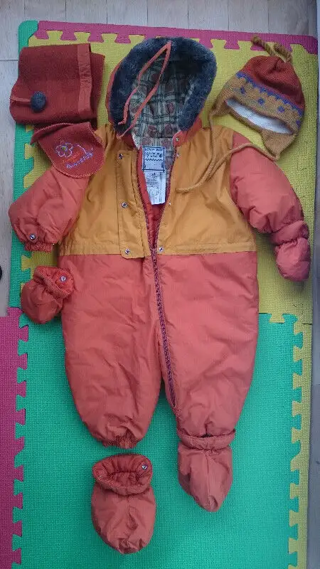 Habit d'hiver, habit de neige, DEUX PAR DEUX, baby snowsuit in Clothing - 9-12 Months in Longueuil / South Shore - Image 4