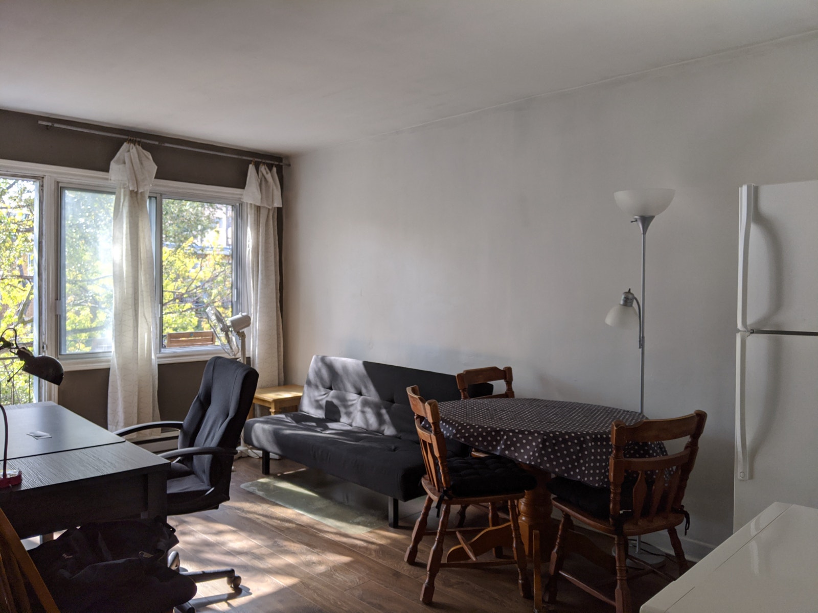 One-bedroom apt near Royalmount, Namur metro, De la Savane metro — photo 2