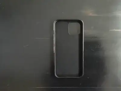 Coque pour téléphone kaseme pour iPhone 16 Je suis prêt à faire un échange contre 5 booster Pokemon...