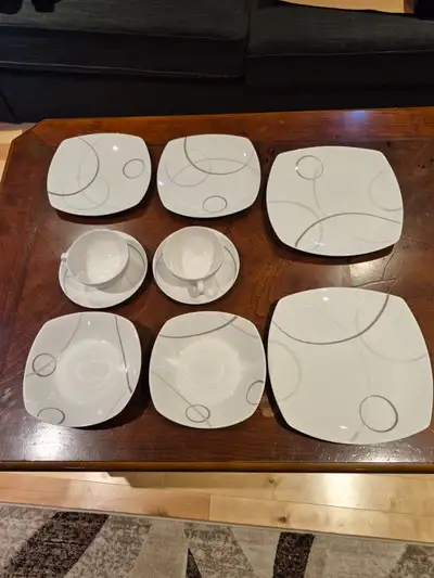 MIKASA 10 PIECE DINING SET-2 SETTINGS-BRAND NEW IN BOX MODERN ST, View more