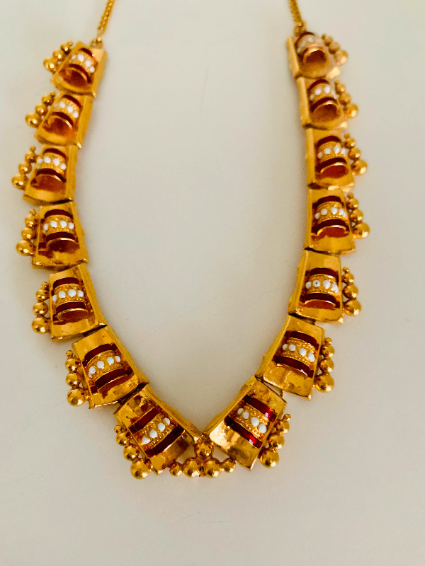 22K Gold Mina Necklace in Jewellery & Watches in Calgary