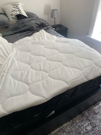 Pillow topper mattress cover 