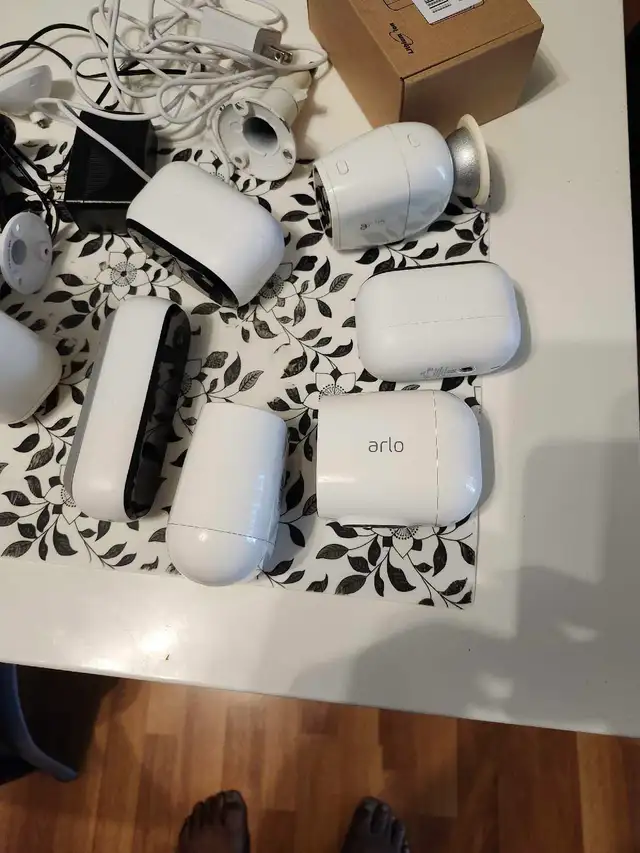Arlo Security Cameras and Base Station