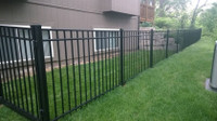 284FT Industrial Ornamental Fences