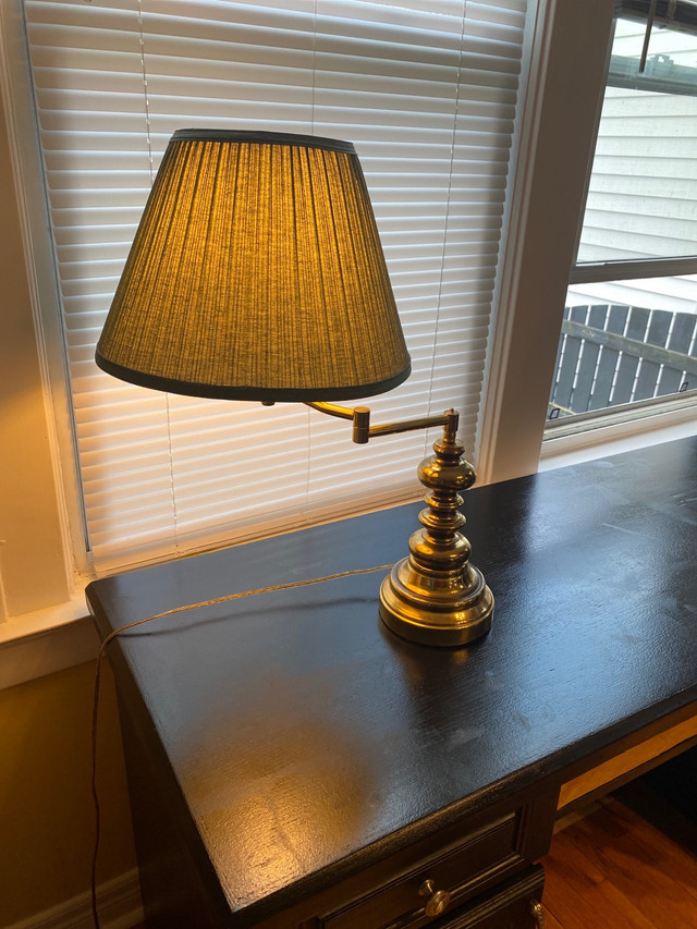  Table lamps in Indoor Lighting & Fans in Windsor Region - Image 3