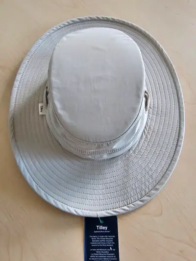 Men's Tilley Hat, View more