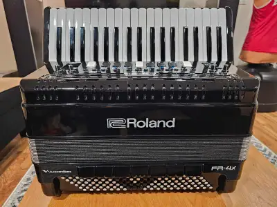 Roland fr4x , View more