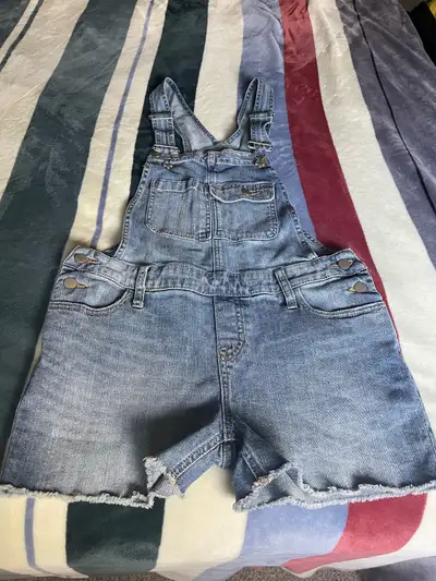 Ladies pants, View more