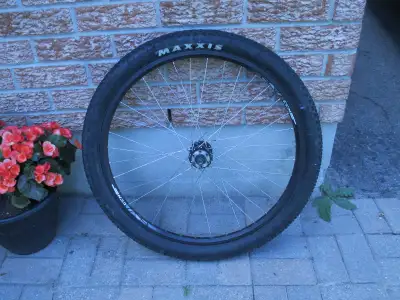 Mountain bike rear wheel 27.5" disk brakes, View more